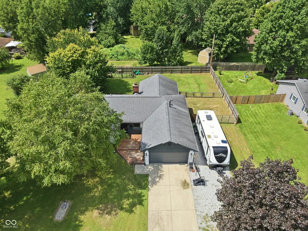 1018 Kingsway Drive Avon, IN 46123