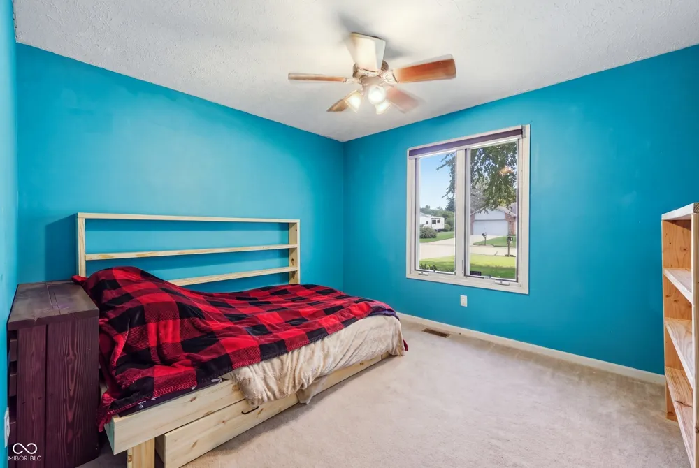 1018 Kingsway Drive Avon, IN 46123