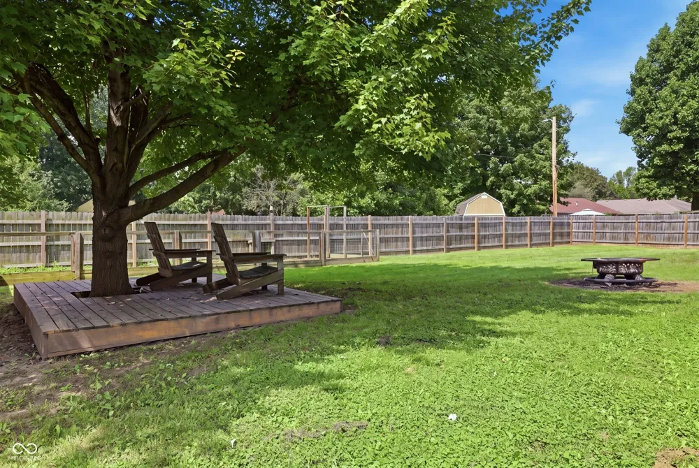 1018 Kingsway Drive Avon, IN 46123