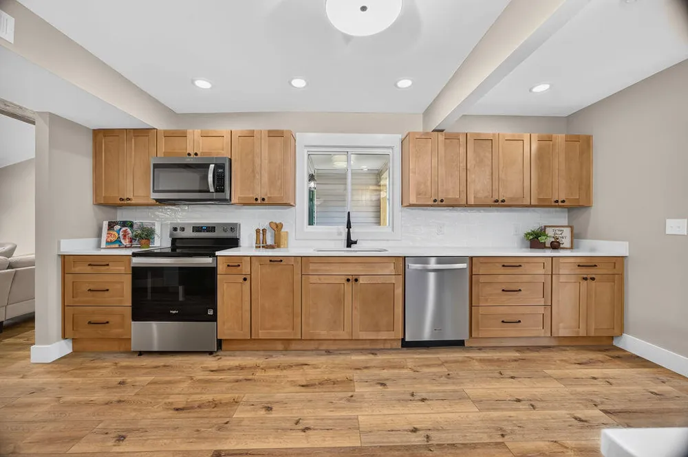 2320 Collins Lane Soddy Daisy, TN 37379