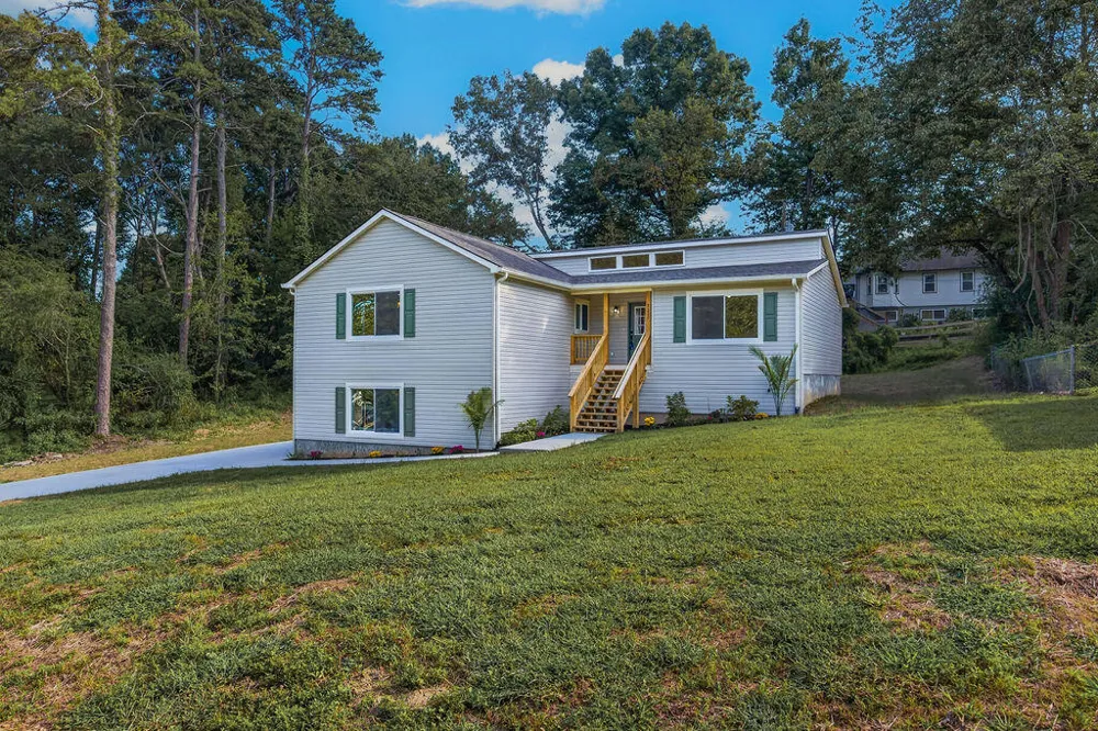 2320 Collins Lane Soddy Daisy, TN 37379