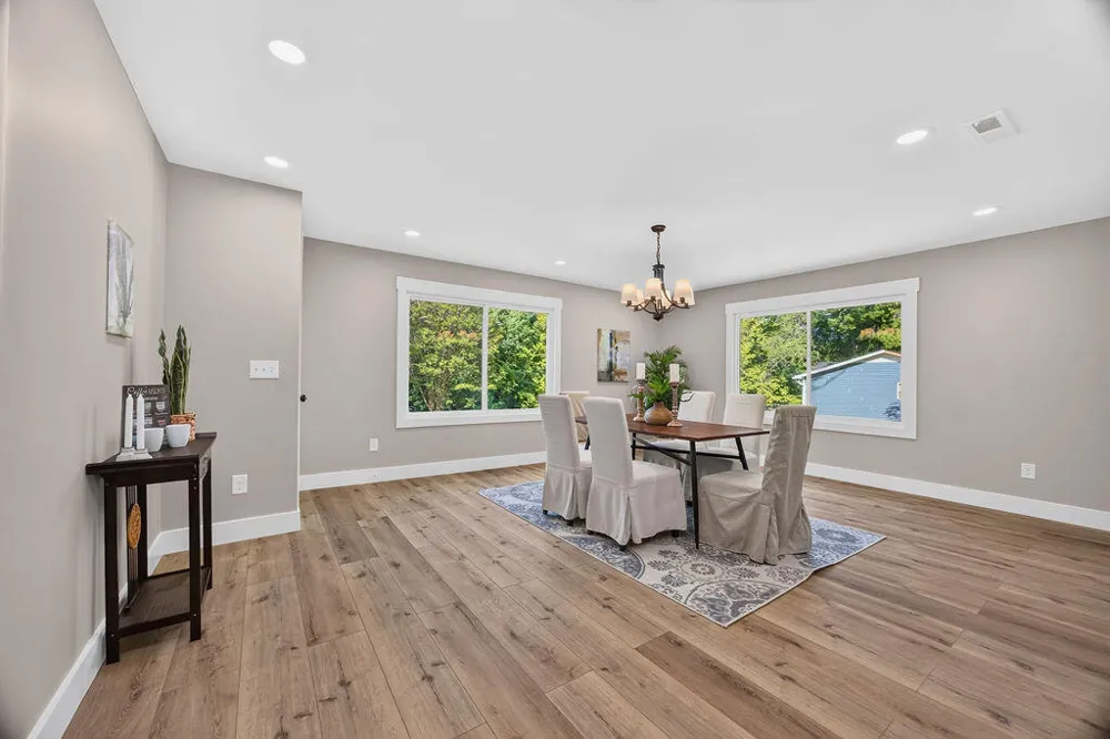 2320 Collins Lane Soddy Daisy, TN 37379