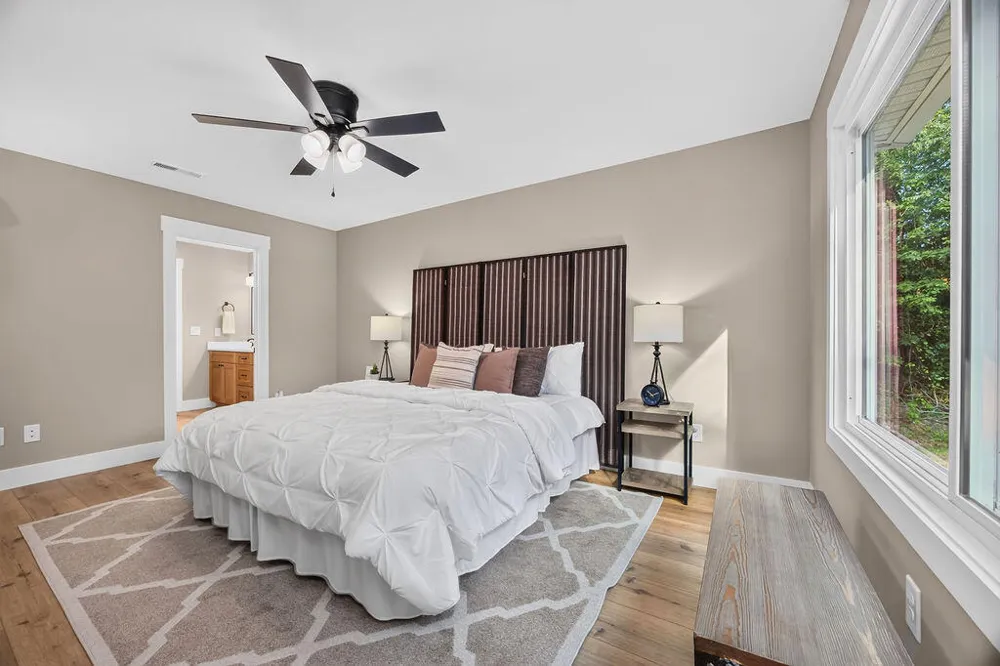2320 Collins Lane Soddy Daisy, TN 37379