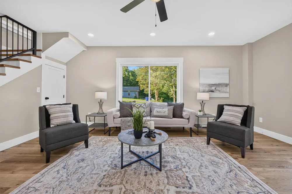 2320 Collins Lane Soddy Daisy, TN 37379