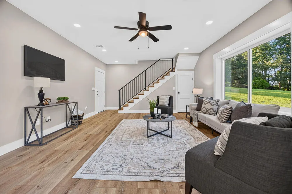 2320 Collins Lane Soddy Daisy, TN 37379