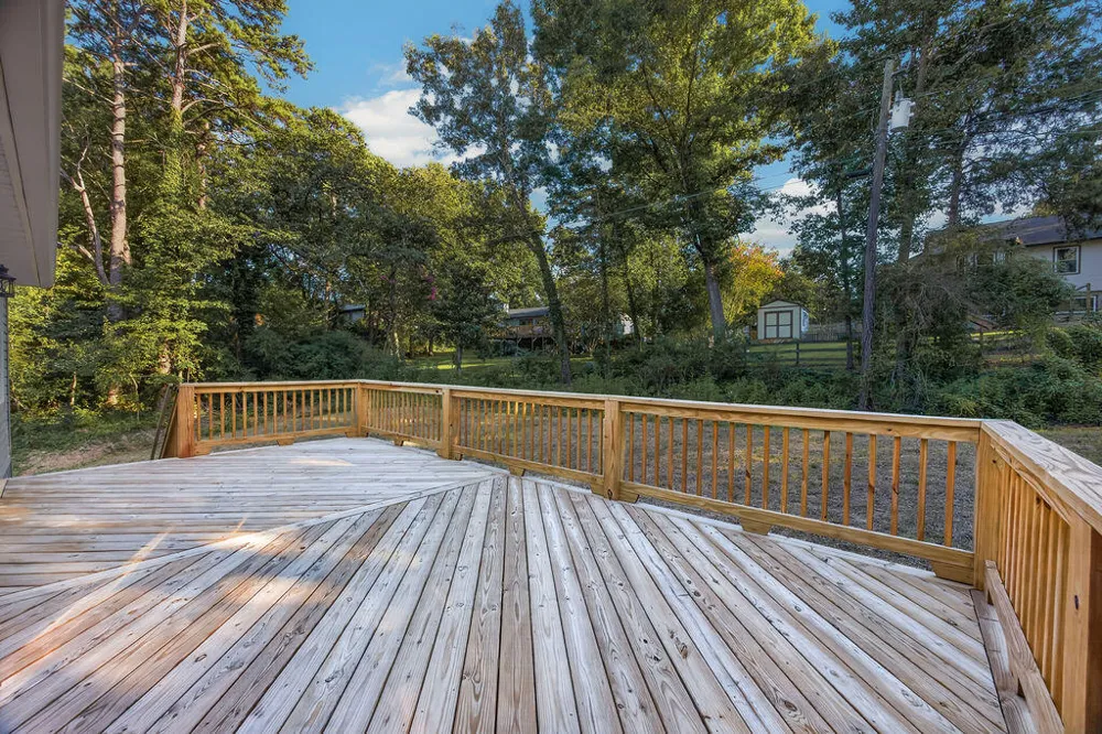 2320 Collins Lane Soddy Daisy, TN 37379
