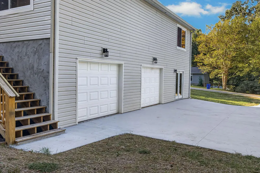 2320 Collins Lane Soddy Daisy, TN 37379