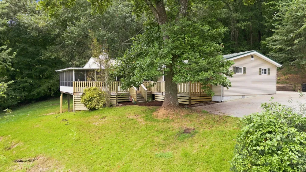 224 W Walden Circle Soddy Daisy, TN 37379