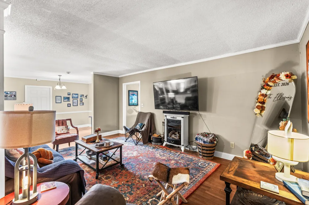 224 W Walden Circle Soddy Daisy, TN 37379