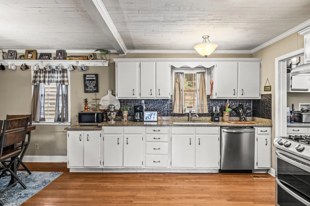 224 W Walden Circle Soddy Daisy, TN 37379