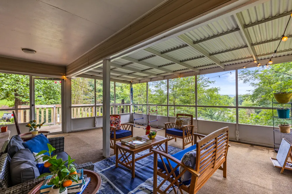 224 W Walden Circle Soddy Daisy, TN 37379