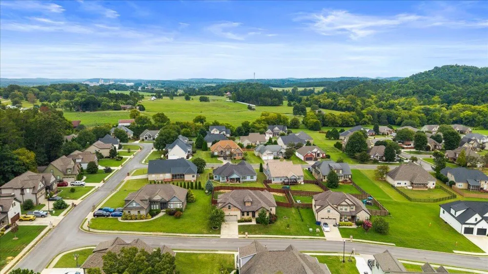 123 Red Fox Lane NW Cleveland, TN 37312