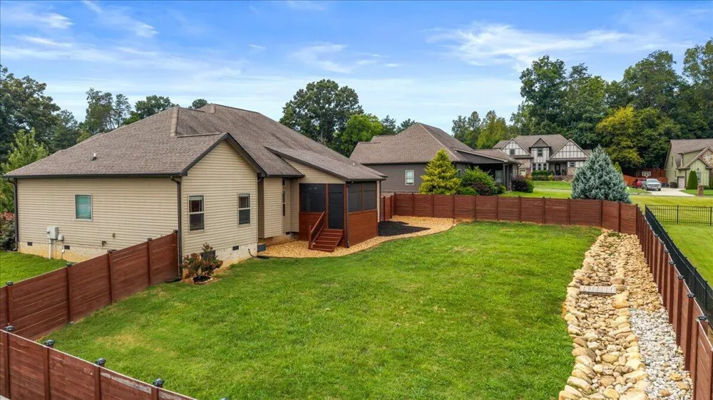123 Red Fox Lane NW Cleveland, TN 37312