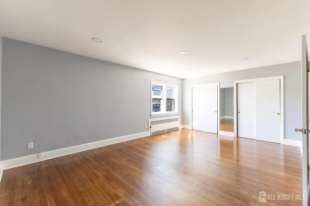 187 Main Street #2-F Woodbridge Proper, NJ 07095