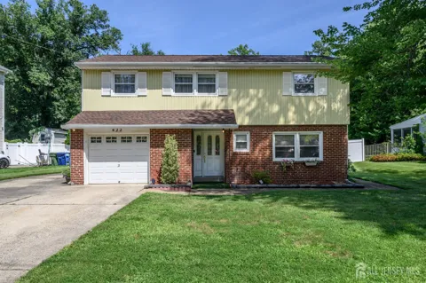 422 King George Road