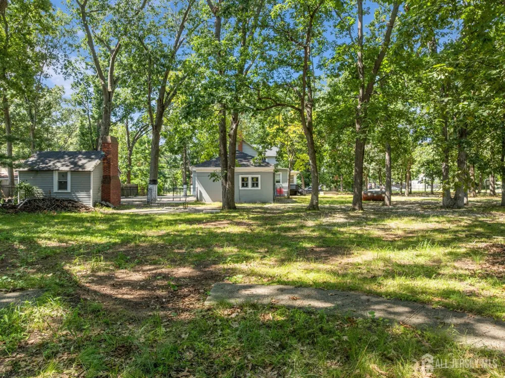 110 Charles Street Old Bridge, NJ 08857