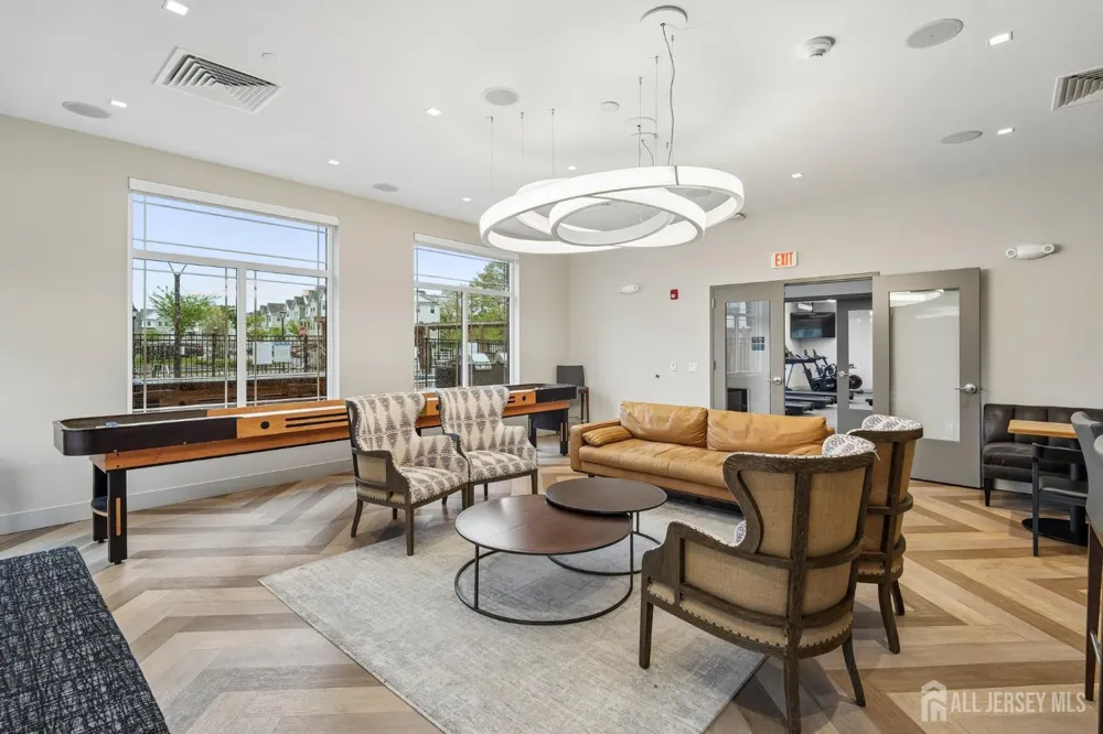 723 Station Road Dunellen, NJ 08812