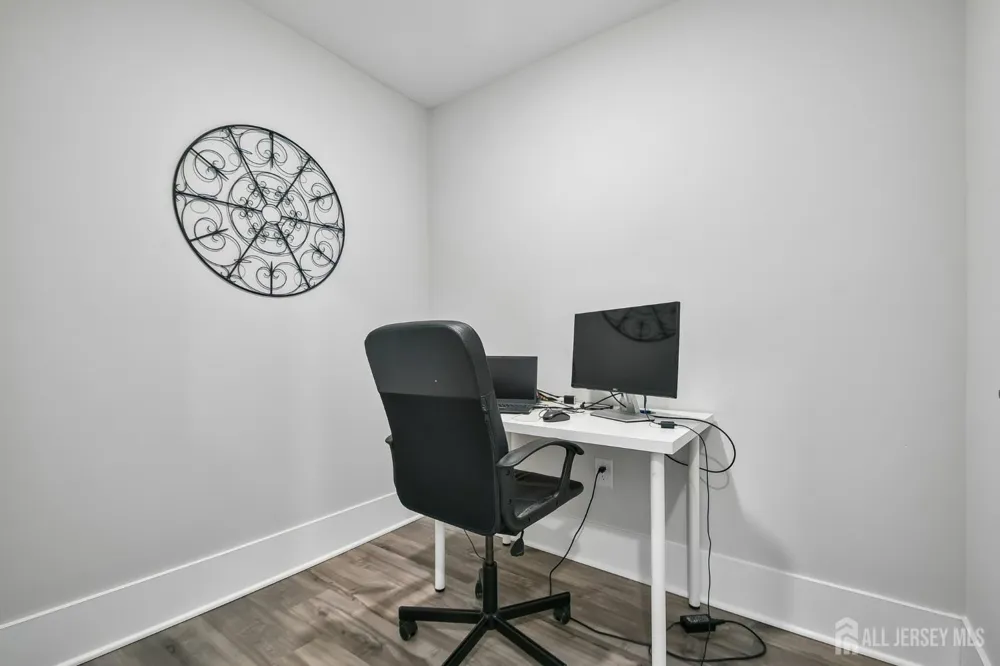 723 Station Road Dunellen, NJ 08812