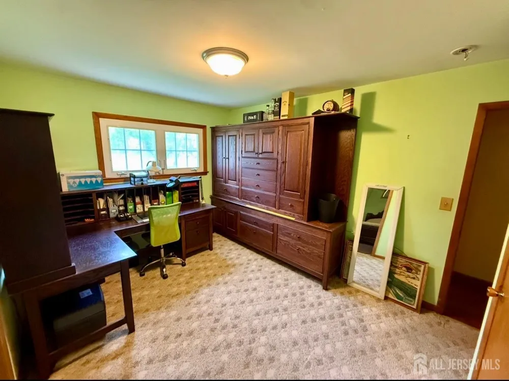 24 Beardslee Road Franklin Twsp, NJ 08844