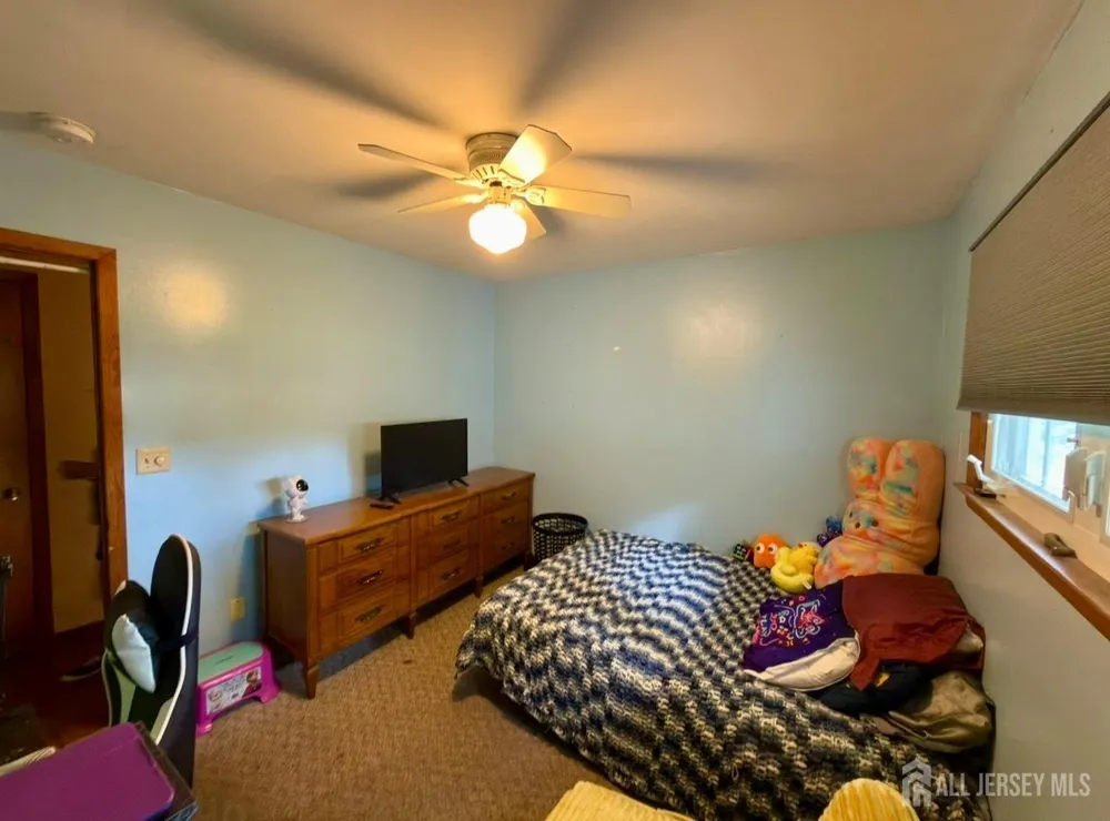24 Beardslee Road Franklin Twsp, NJ 08844