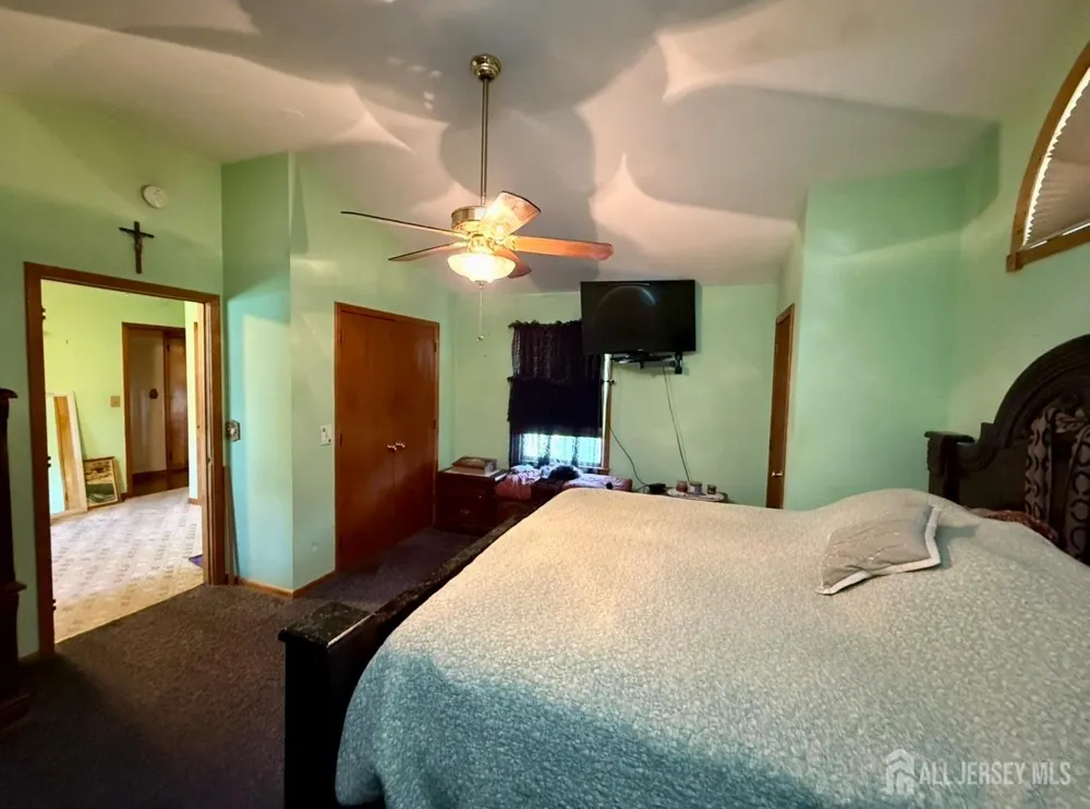24 Beardslee Road Franklin Twsp, NJ 08844