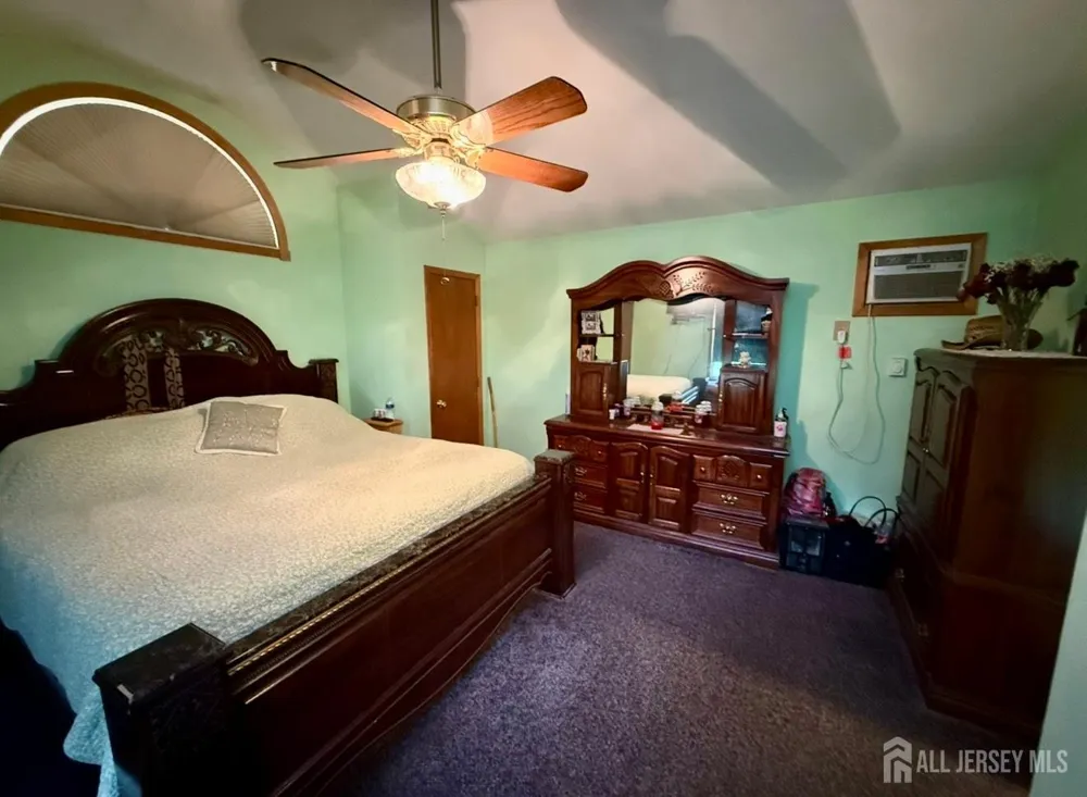 24 Beardslee Road Franklin Twsp, NJ 08844
