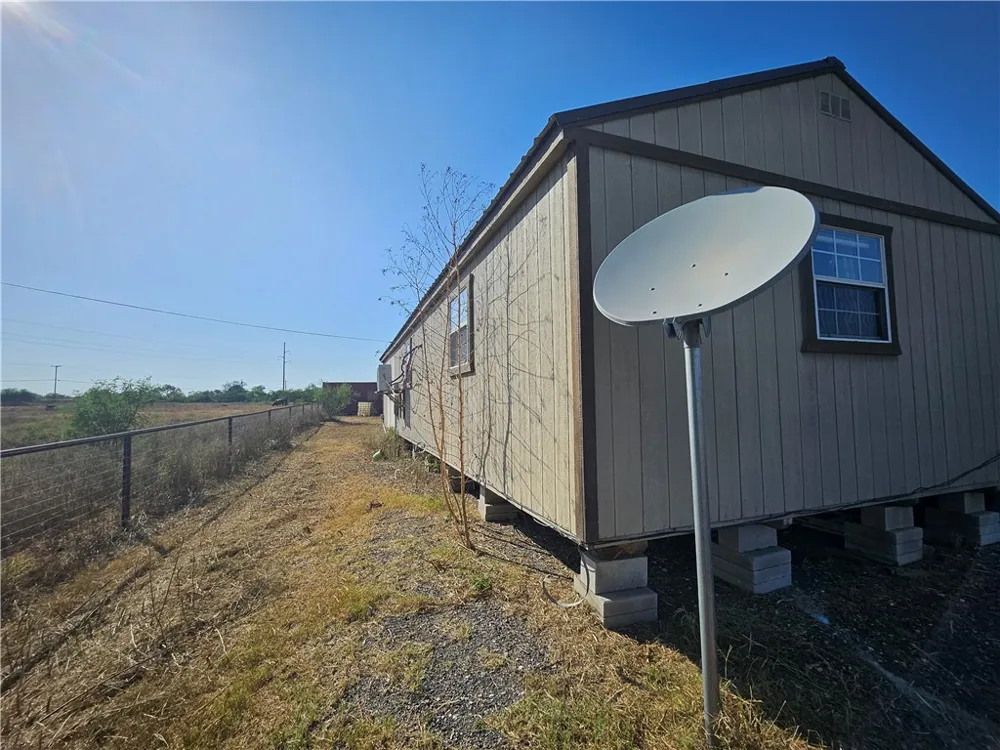 24024 441 CIRCLE Mathis, TX 78368