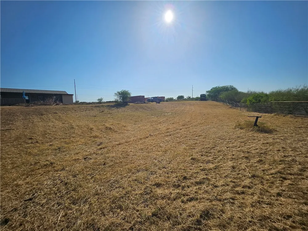 24024 441 CIRCLE Mathis, TX 78368