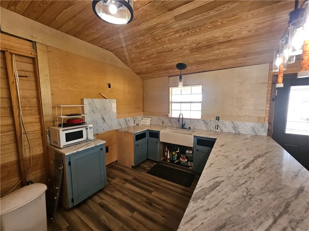 24024 441 CIRCLE Mathis, TX 78368
