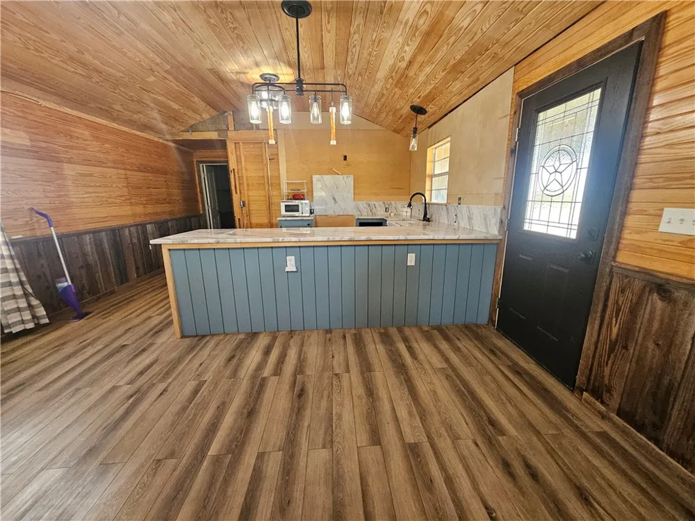 24024 441 CIRCLE Mathis, TX 78368