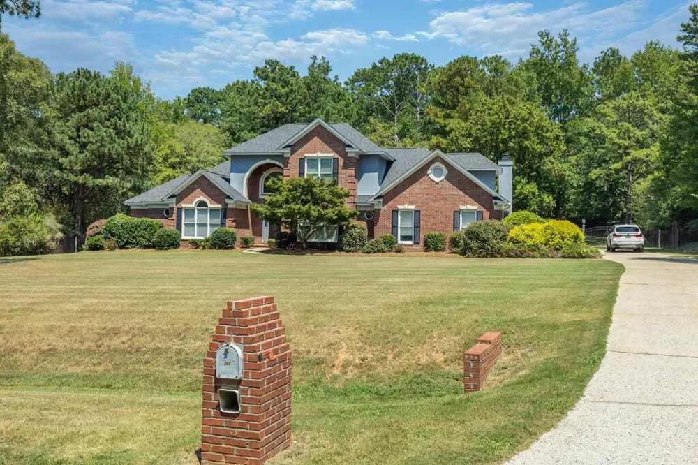 221 Mink Drive Columbus, GA 31804