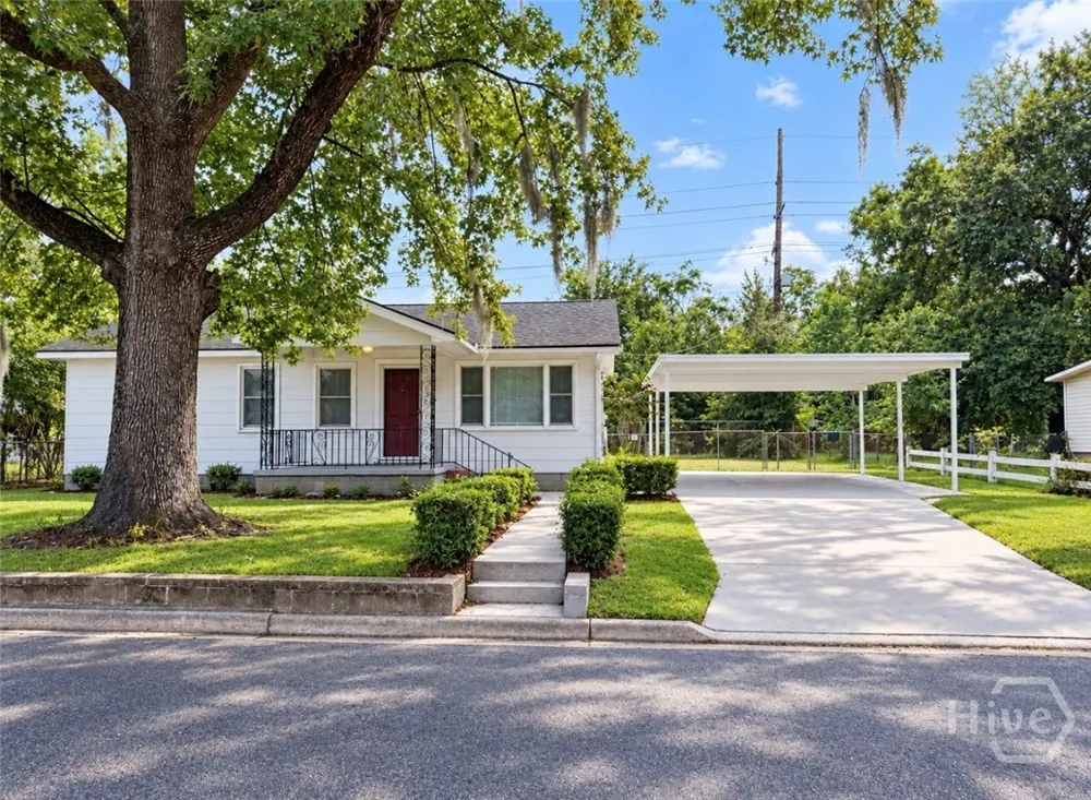 2117 E 58th Street Savannah, GA 31404
