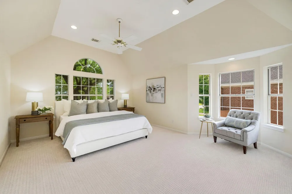 4900 Cedar Street Bellaire, TX 77401