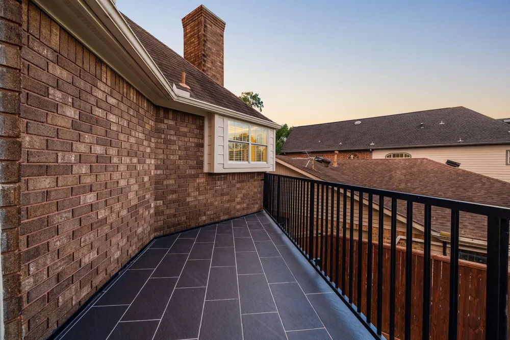 4900 Cedar Street Bellaire, TX 77401
