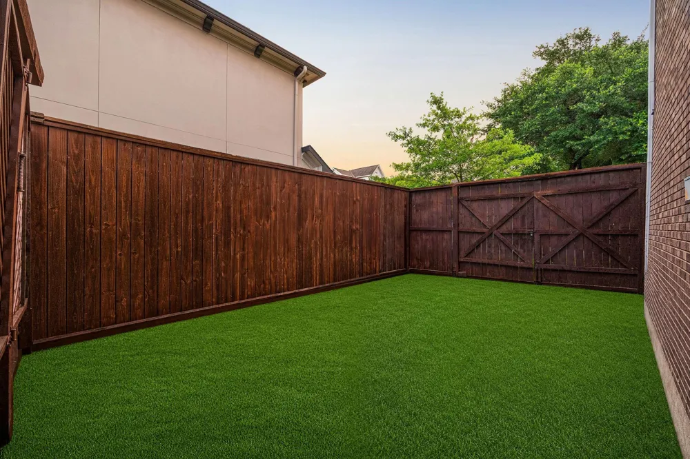 4900 Cedar Street Bellaire, TX 77401