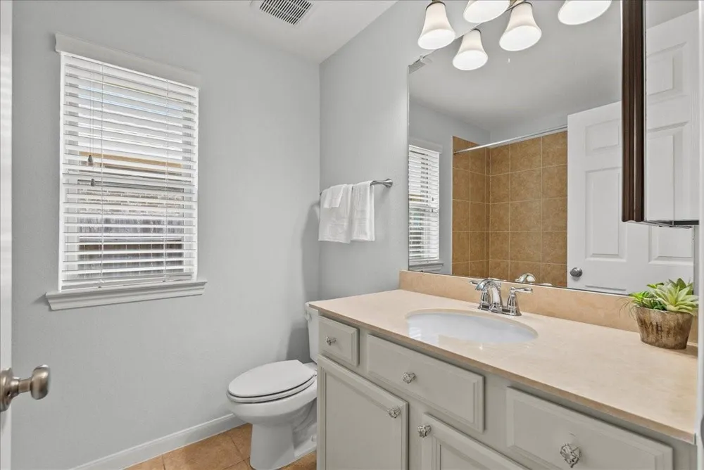 4813 Ladona Court League City, TX 77573