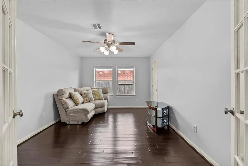 4813 Ladona Court League City, TX 77573