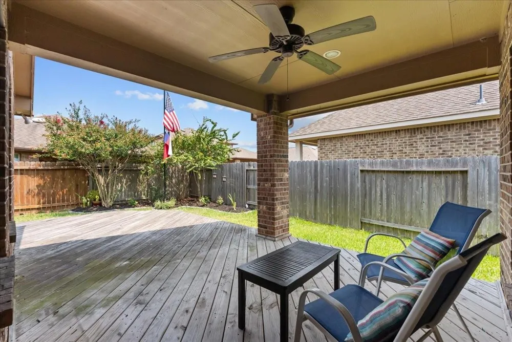 4813 Ladona Court League City, TX 77573