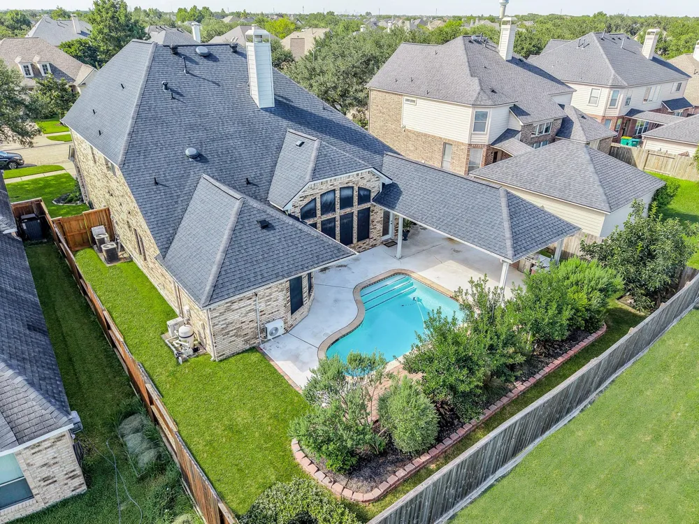 2814 Keagan Falls Drive Manvel, TX 77578