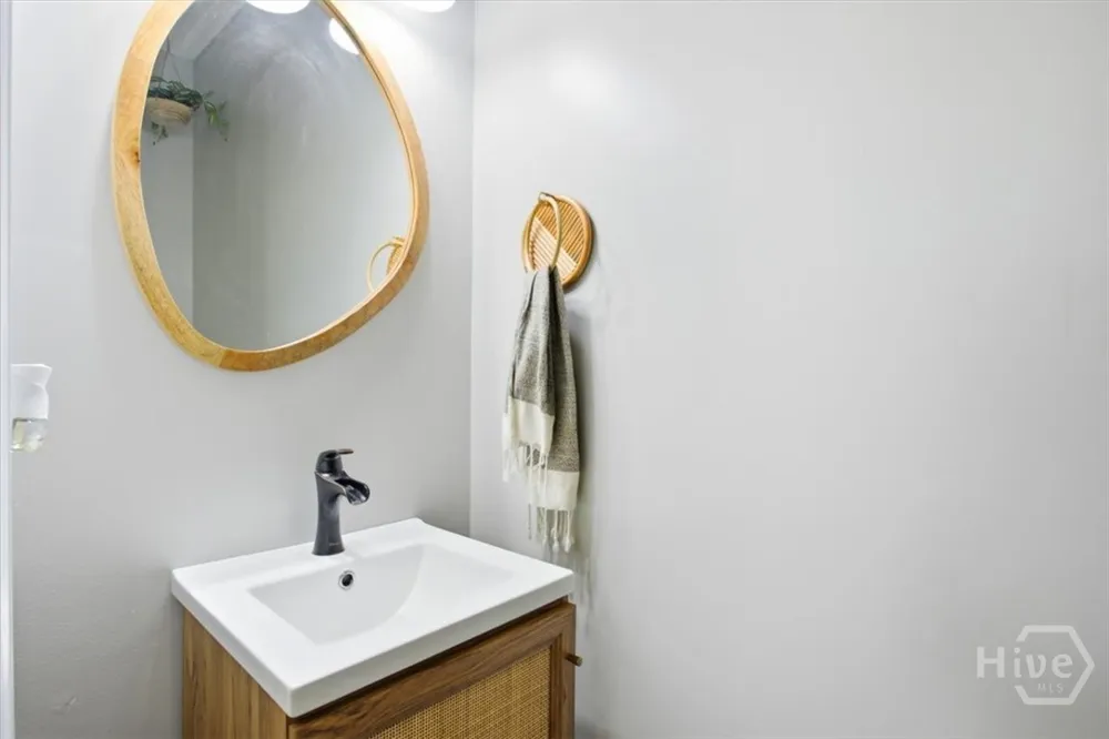 6 Whispering Oaks Trail Savannah, GA 31419