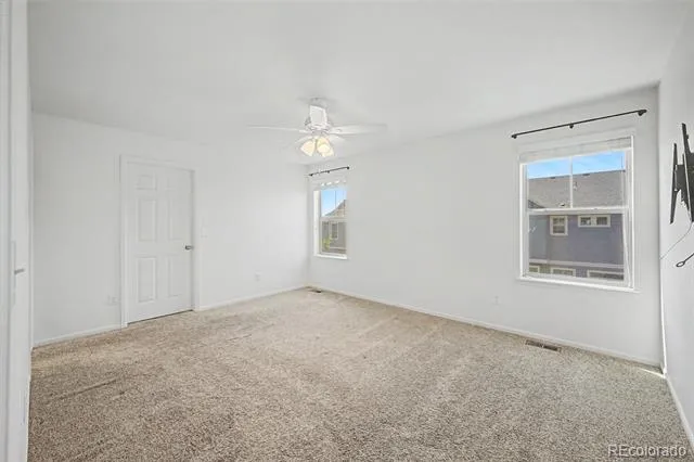 10537 Racine Way Commerce City, CO 80022