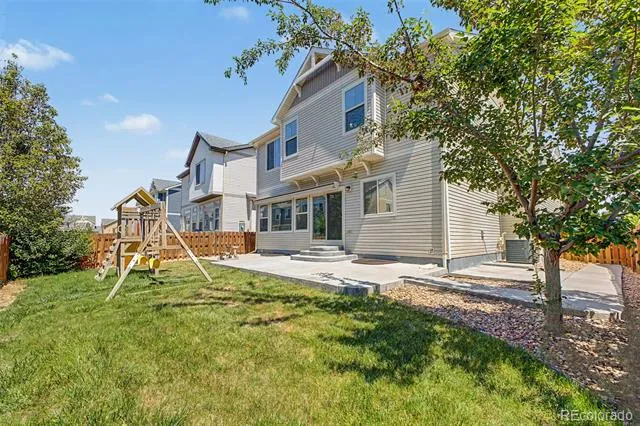 10537 Racine Way Commerce City, CO 80022