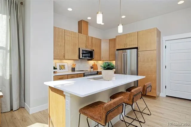2876 S Machebeuf Denver, CO 80236