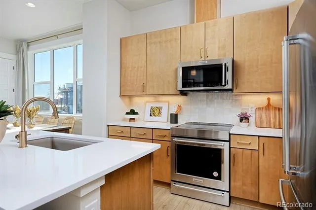 2876 S Machebeuf Denver, CO 80236