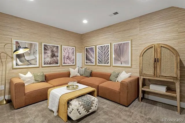 2866 S S. Machebeuf Court Denver, CO 80236