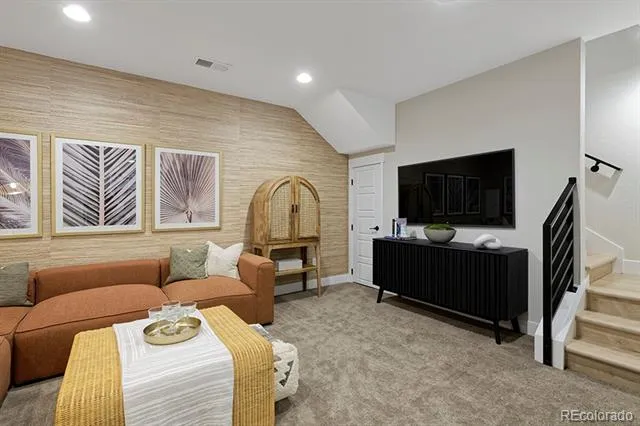 2866 S S. Machebeuf Court Denver, CO 80236