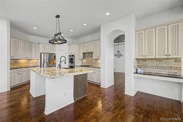 19984 E Crooked Pine Circle Parker, CO 80134