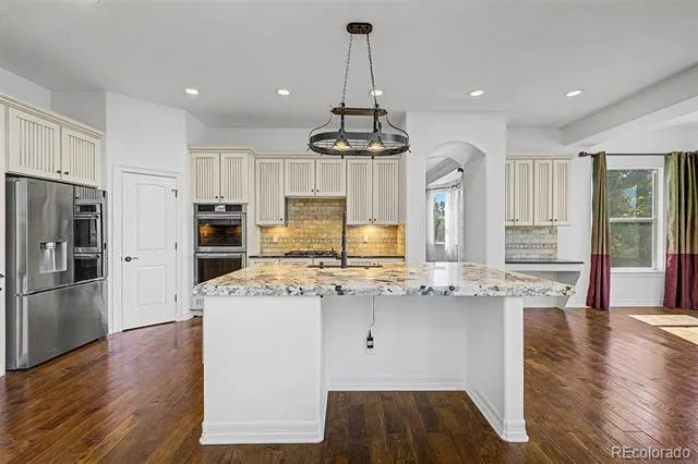 19984 E Crooked Pine Circle Parker, CO 80134