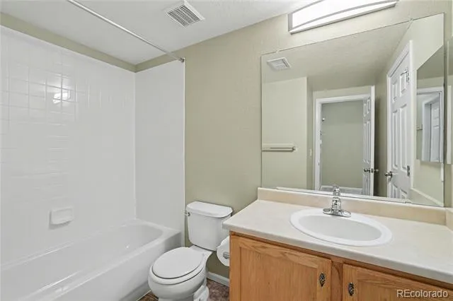 10546 Graymont Lane #B Littleton, CO 80126