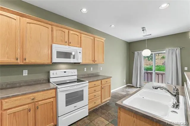 10546 Graymont Lane #B Littleton, CO 80126